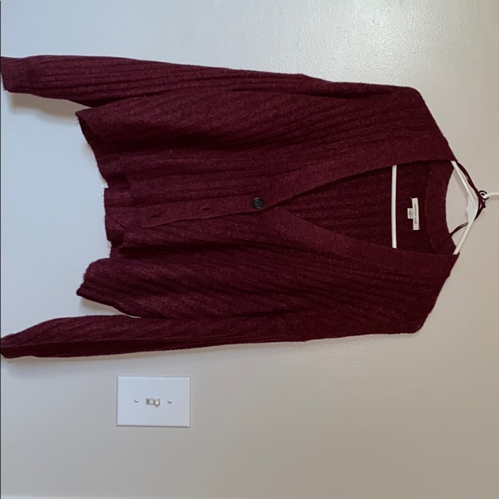 Button cropped cardigan